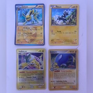 4 pack Pokémon cards + Legendary